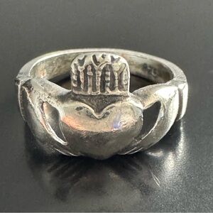 Vintage 925 Sterling Silver Claddagh Ring, Size 4.75